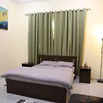 Luxury Private Studio Apartment Close To Airport